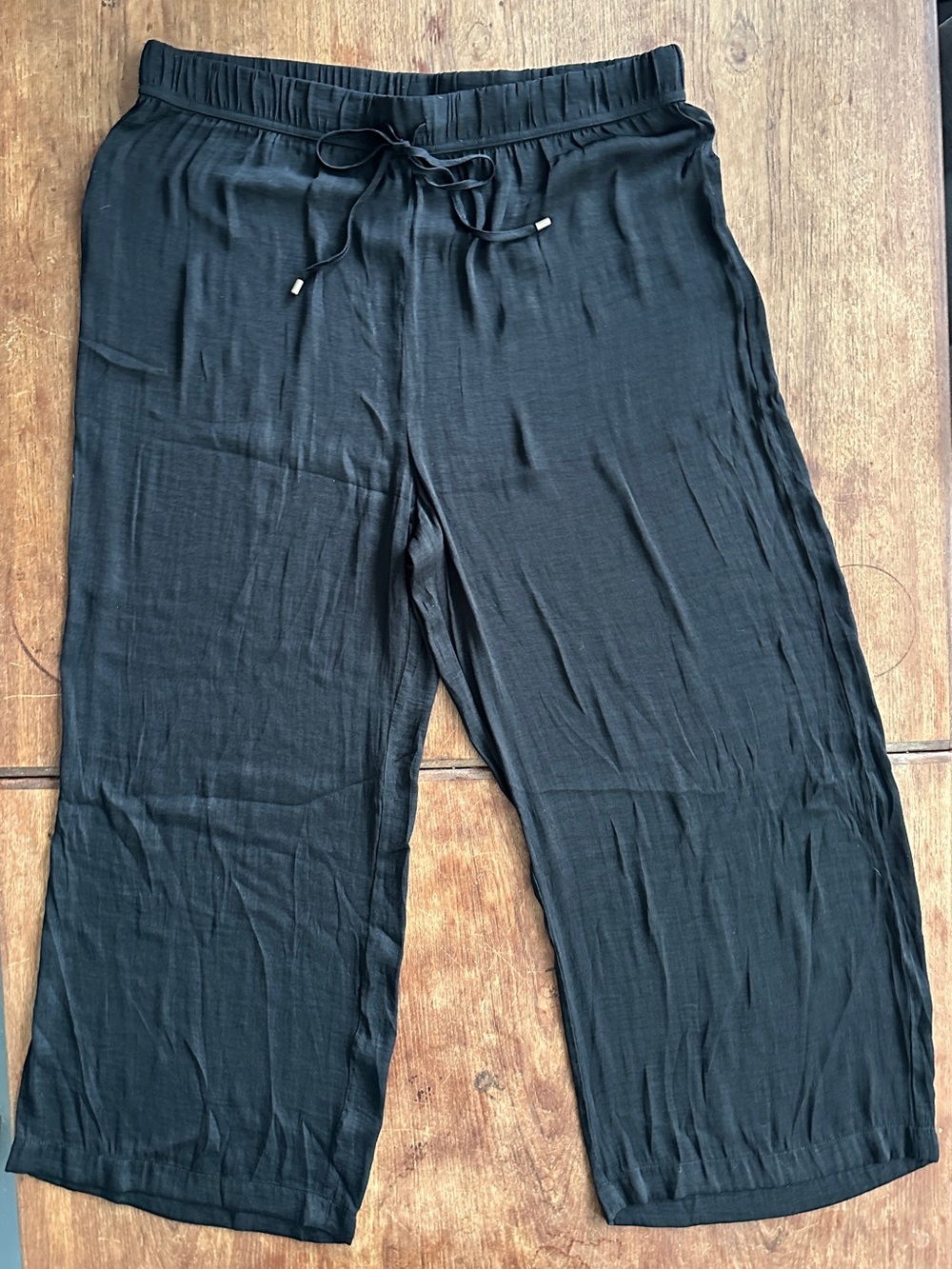 Rachel Zoe flowy black satin pants size XL